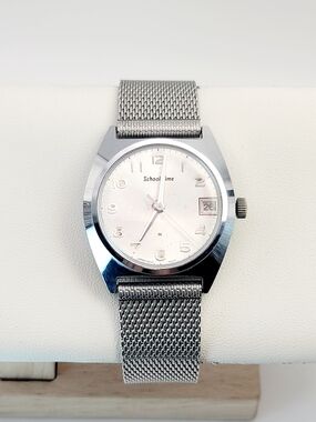 Vintage Seiko School Time 5000-6000 Mechanical 33mm Silver Date Japan Watch